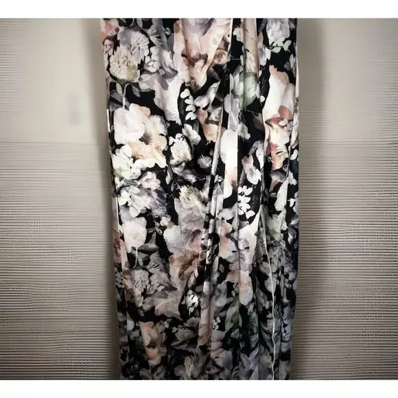 Sold - Picture 3 of 13